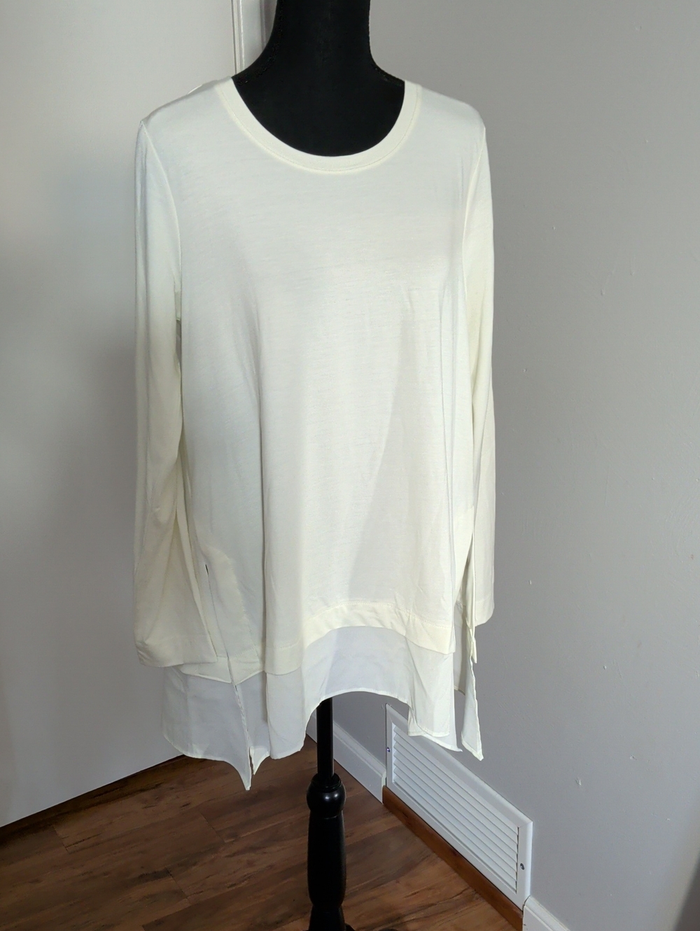 Soft Surroundings Ivory Long Sleeve Layered Tunic Tee